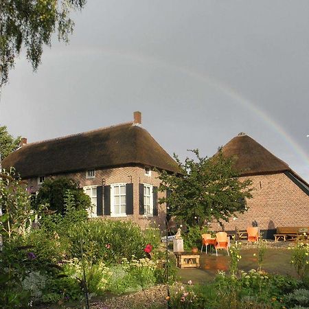 Bed & Breakfast Hofstede Het Klaphek Randwijk 客房 照片